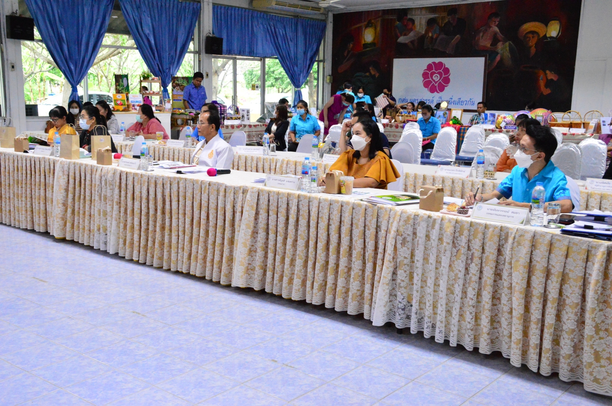 LINE ALBUM 24 พ.ย. 65 คัดเลือกผลิตภัณฑ์ฯ ดีเด่น พรีเมี่ยม ๒๒๑๑๒๕ 0