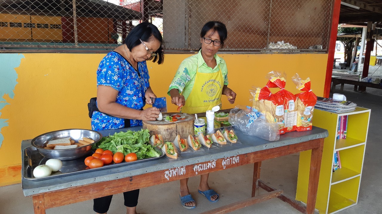 จิตอาสาทำความดี ๒๑๐๓๓๑ 17